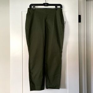 NWT Old Navy Olive Green High-Waisted Skinny Ankle Pants - Size 8P